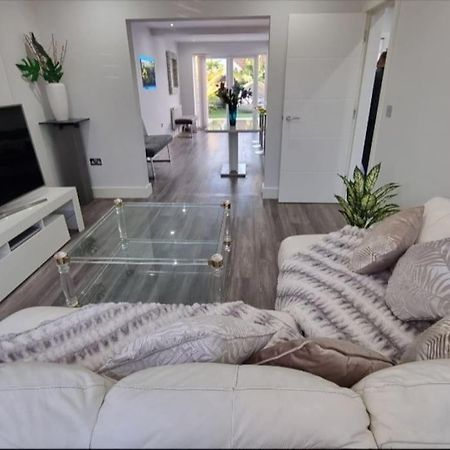Northbourne House Villa Ferndown Bagian luar foto