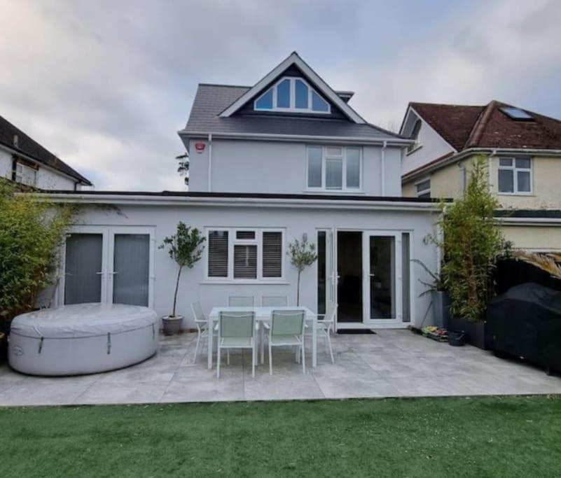 Northbourne House Villa Ferndown Bagian luar foto