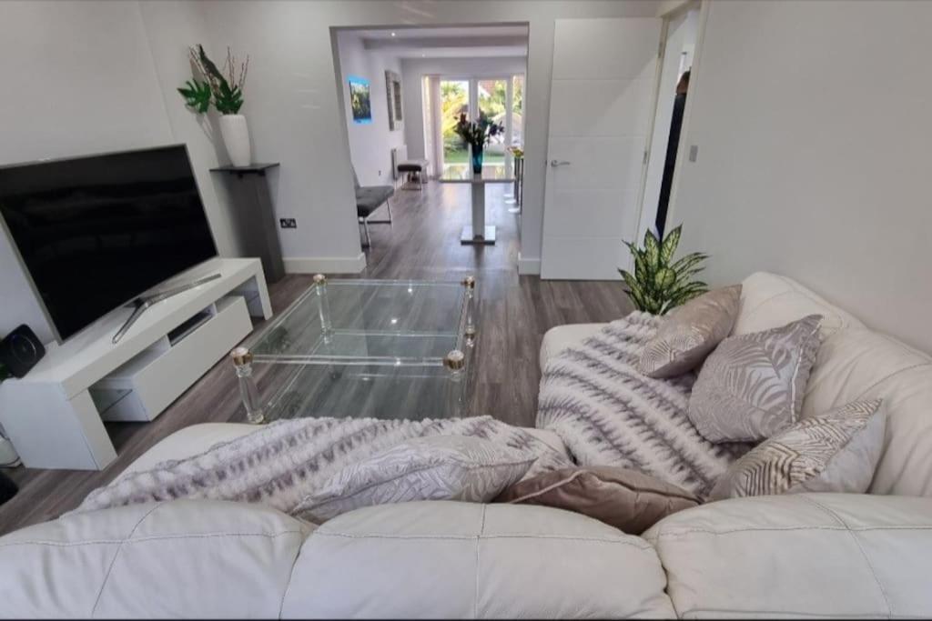 Northbourne House Villa Ferndown Bagian luar foto